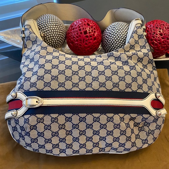 AUTHENTIC GUCCI HOBO💙 - Picture 1 of 12